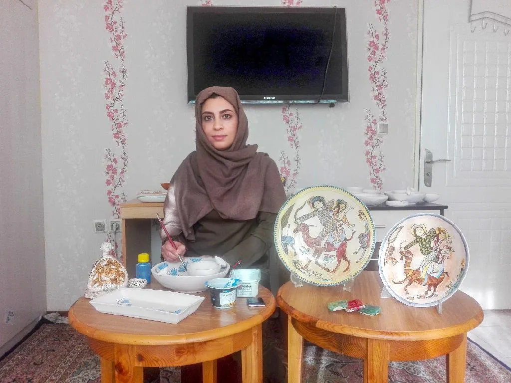 یگانه شریفی هنرمند