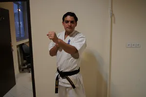 img-profile-author