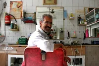 «علی حیدرنیا» در محله رده به «علی اطلاعاتی» شهرت دارد