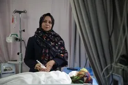 ناهید صداقت پس از سال‌ها مقاومت در برابر سرطان‌ حالا ناجی بیماران است