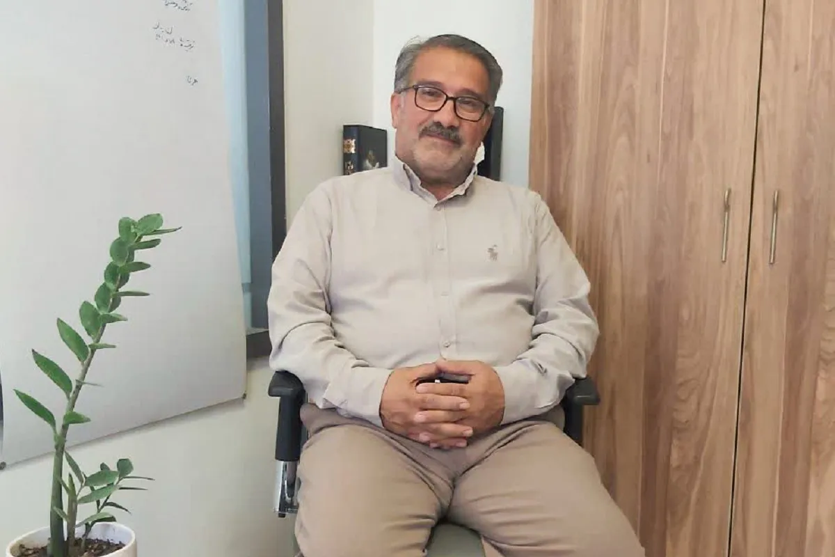 جبهه، دانشگاه ایثار بود