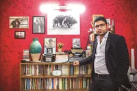 فیلم‌سازی وزیری‌نسب، با مسافرکشی!