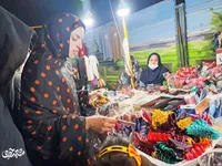 گشت‌وگذار شبانه زائران در شب‌بازار