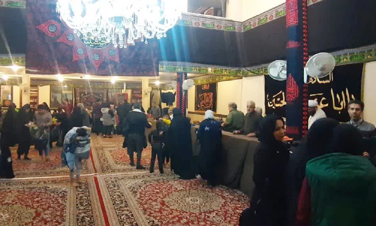 لباس‌های نو هدیه مسجد محبان‌الحسین(ع) به کودکان