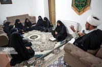 لیلا خانم بعد از شهادت رهبری، خانه‌اش را محفل روضه کرد
