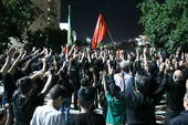 برپا شدن خیمه عزا در فروشگاهی که در حوادث دی&zwnj;ماه سوخت