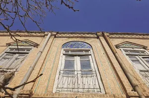 img-profile-author