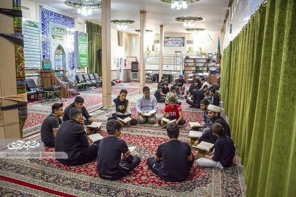 اعتکاف نوجوانان در مسجد امام‌رضا(ع)