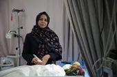 ناهید صداقت پس از سال&zwnj;ها مقاومت در برابر سرطان&zwnj; حالا ناجی بیماران است