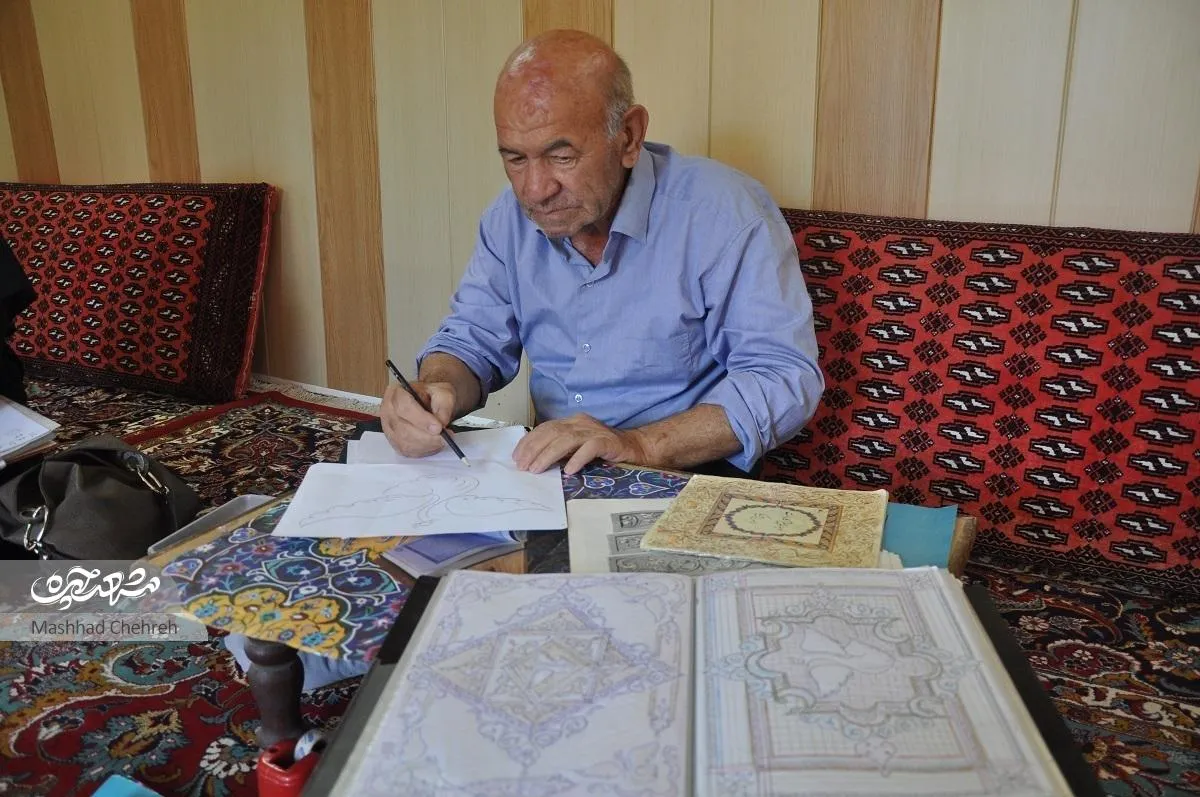 غلام ریسمان‌‏تاب کار تذهیب را از جبهه شروع کرد