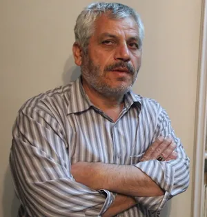 img-profile-author