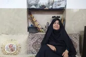 کمک بهیار مهربان برای سلامتی بیماران نماز می&zwnj;خواند