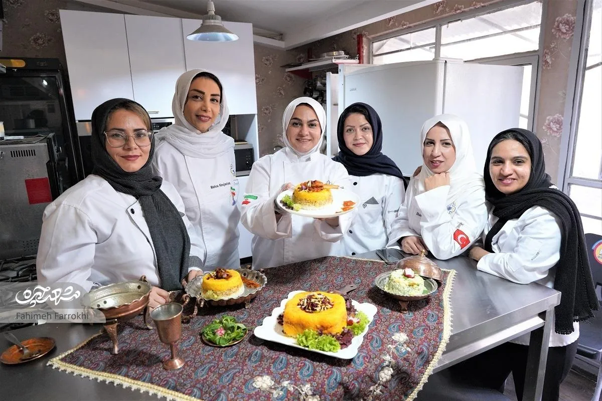 سرآشپز مشهدی با قیمه‌نثار طلای بین‌المللی گرفت