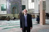 ناصر مشایخی حلال مشکلات خانواده&zwnj;ها شده است