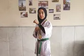 دختر طلایی بهمن