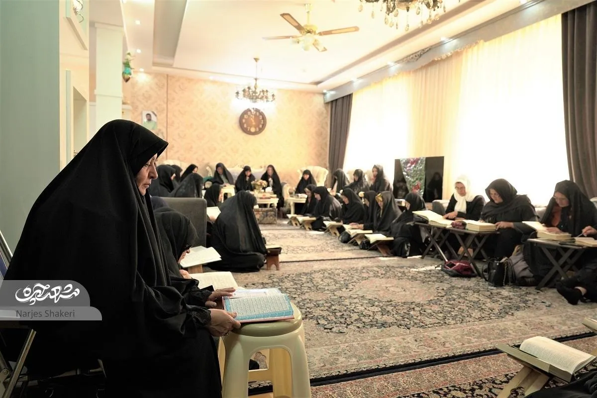 همسایه‌داری در الهیه ۶ به برکت قرآن