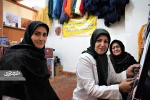 داستان زندگی زهره یزدی از پای دار آقابابا تا صادرات فرش