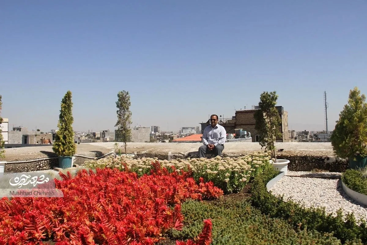 محمد‌حسین کریمی اولین طراح باغ بام در مشهد