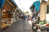 کوچه عباسقلی&zwnj;خان، خانِ کوچه&zwnj;های مشهد است