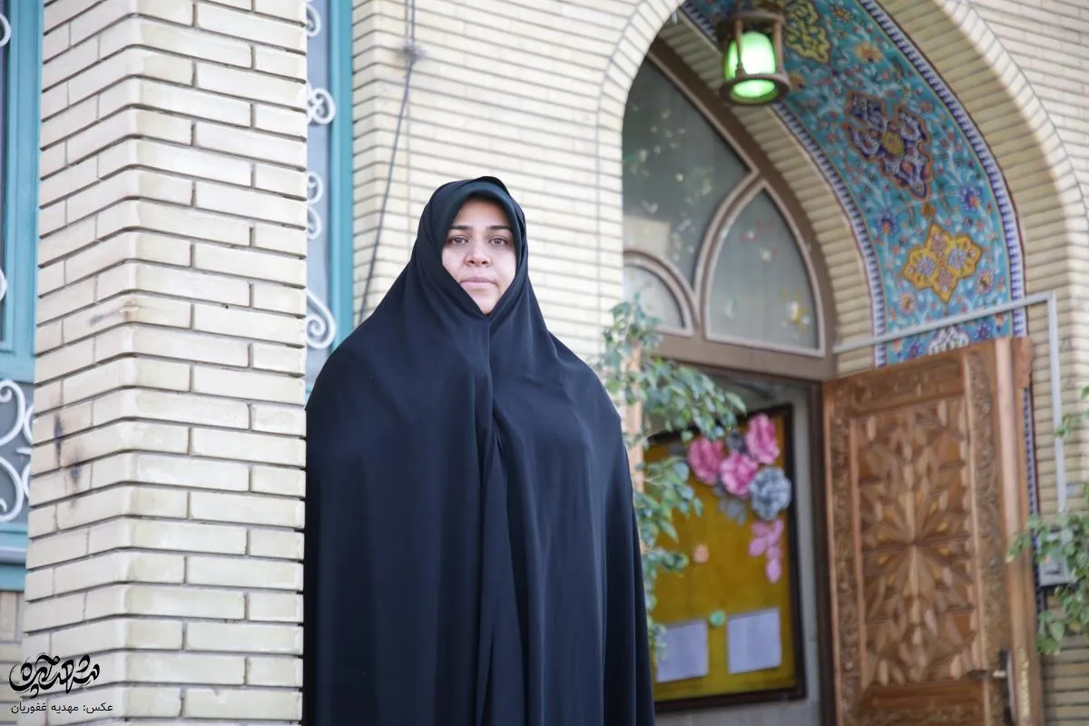 آسیه اکبری
