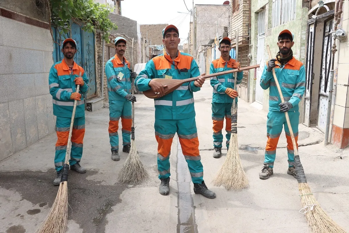موسیقی‌؛ رسم خانوادگی برادران نارنجی‌پوش شهرک شهیدرجایی است
