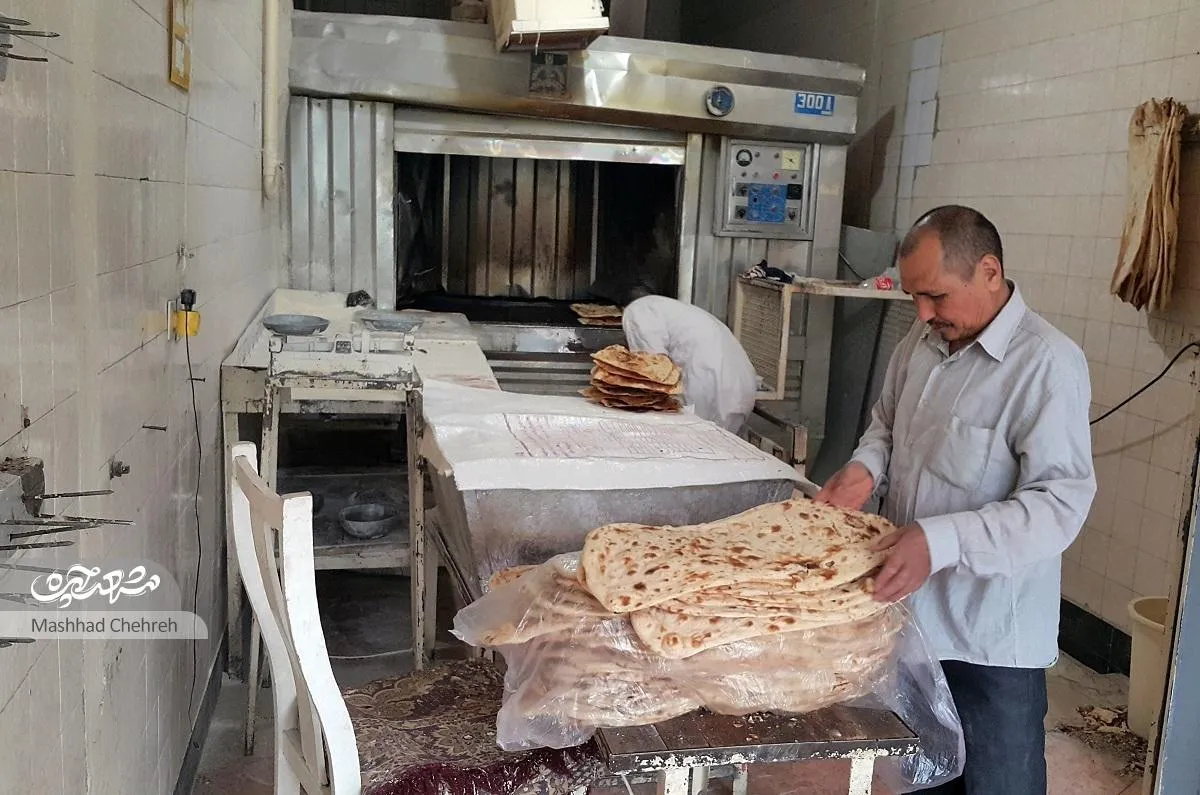 اوستا محمد از ۱۴ سالگی شاطری می‌کند