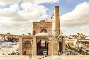 خشت‌های تماشایی مصلی