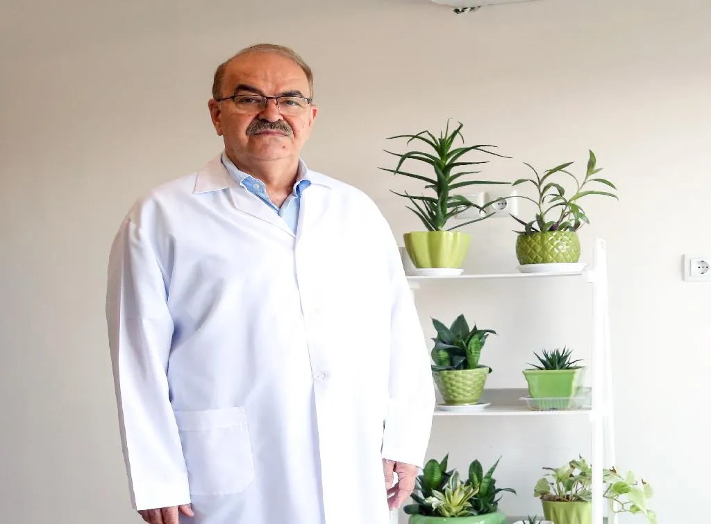 دکتر حمید طراوتی