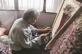 زندگی سیدعباس نیم قرن با قالی&zwnj;های پر نقش گره خورده است