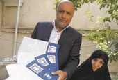 خدیجه خاتون جای فرزندان مفقودالاثرش، چند شاخه گل به خاک سپرد