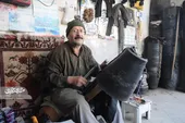 اهالی پایین خیابان در گذشته دلوساز بودند