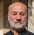 خانه پیرغلام محله کنه‌بیست، مدرسه ارادت به اهل بیت است