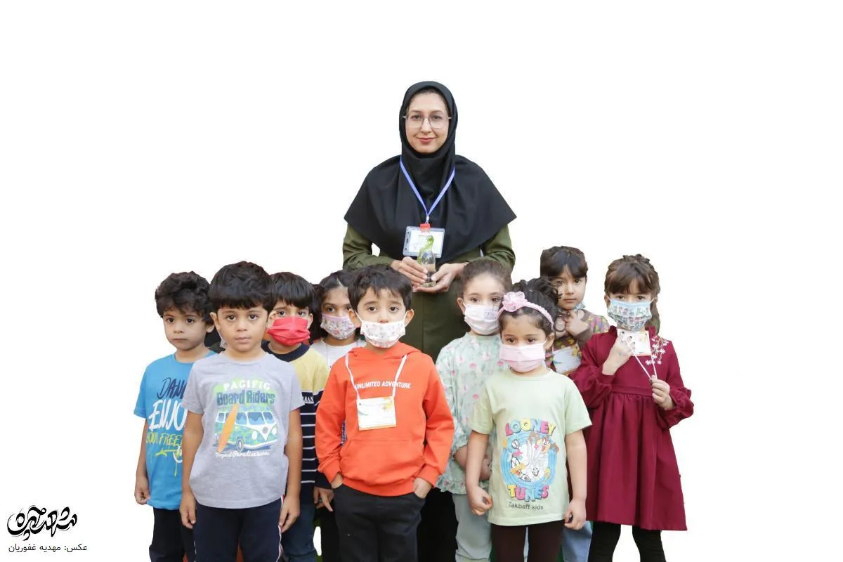 میترا احمدی