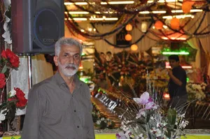 img-profile-author