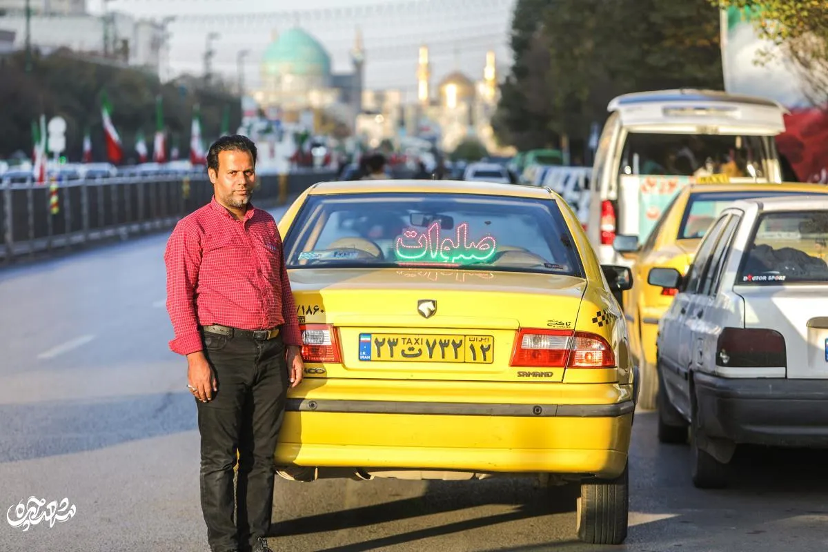 یحیی زارعی مقدم میزبان زائران کم‌بضاعت