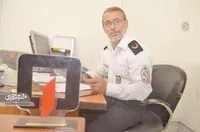 آتش‌نشانی برای آقای شادی، ترکیب غم است و شادی