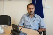 محسن&zwnj;فريماني، كمك داور ليگ&zwnj;برتر؛ معلم ورزش مشهد است