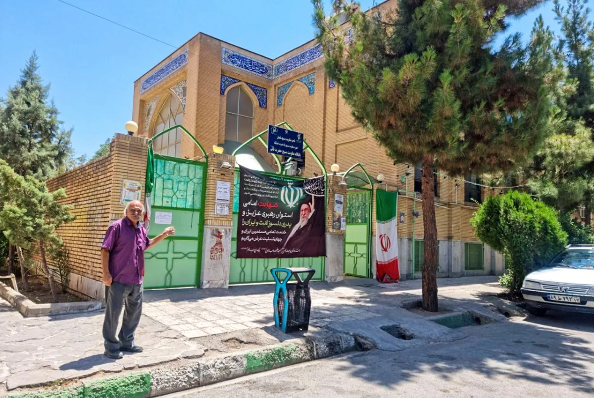 محله گردی - حسین رستمیان