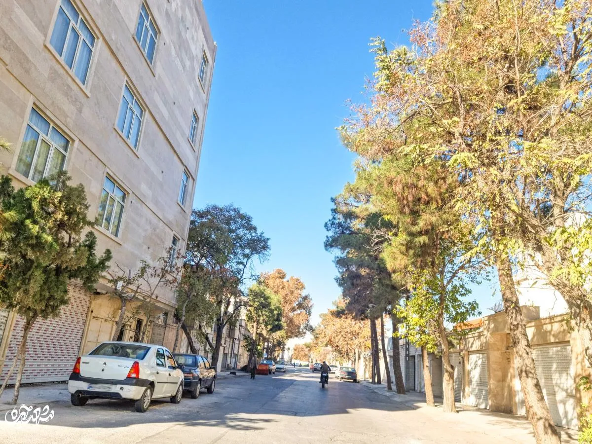 خیابان عبادی 40