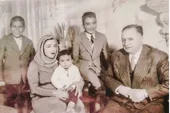 محمود مکرم واقف ۳ بود