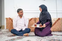 معلم توان‌یاب مشهدی به عشق تدریس تا روستای ژرف می‌رود