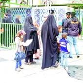جستجوگران غذای میهمان&zwnj;سرای حضرت رضا(ع) 