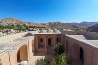 رباط خاکستری، کاروانسرایی که از عصر غزنویان استراحتگاه زائران است