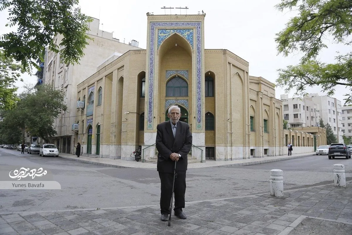 یتیم‌نوازی؛ چکیده زندگی ۹۰ ساله حاج‌حسین علمایی