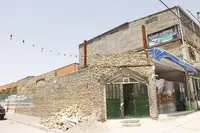 خشت خشت مسجد مهرگان با مهر مردم بالا رفت