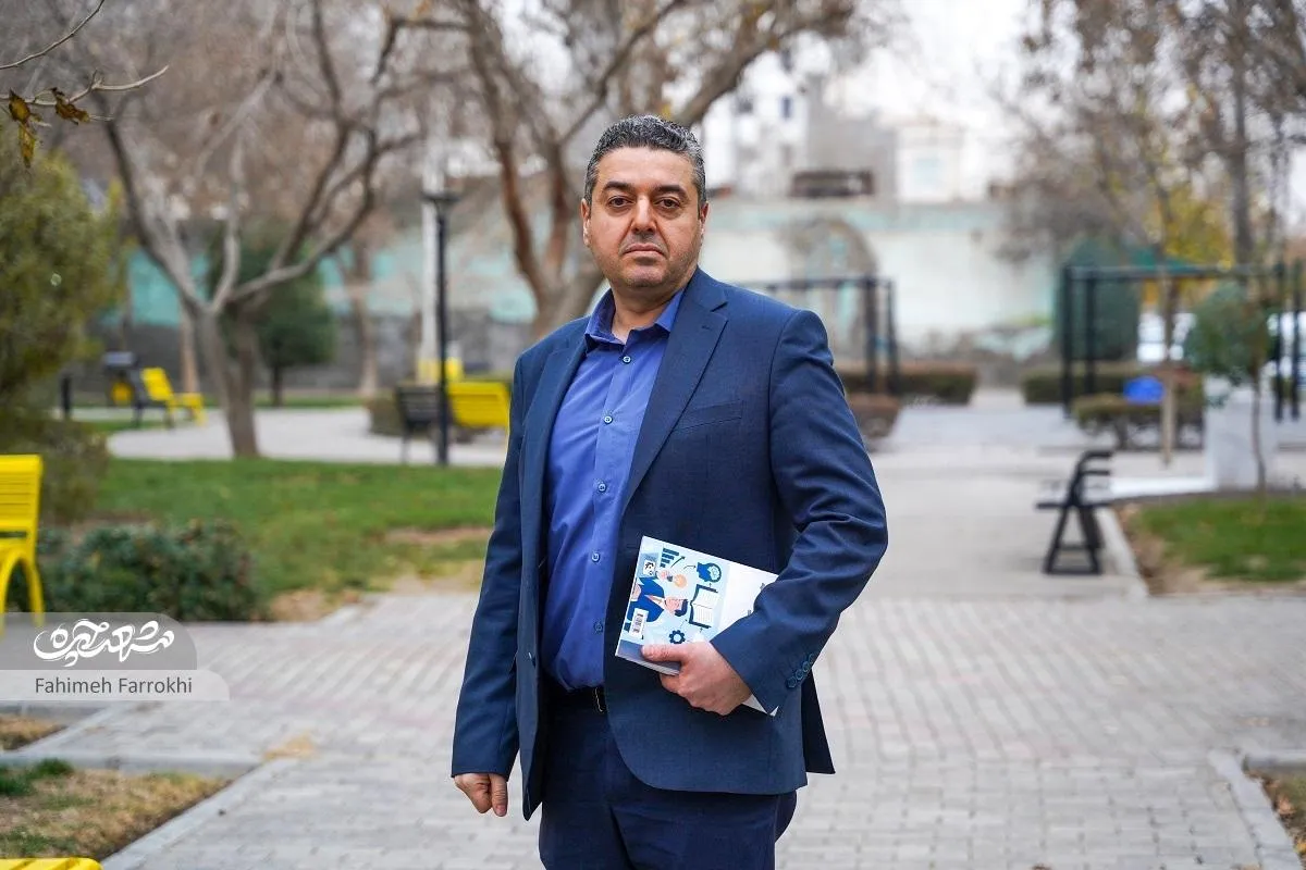 زندگی سیدمحمدامیر افتخار‌زاده بین کلمات و اعداد