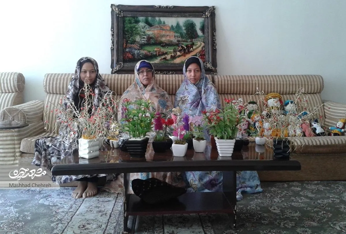 حکایت مادری که کلاس می‌رود تا خودش به دخترانش هنر بیاموزد