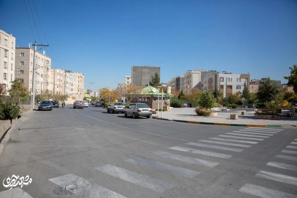 کوچه مدرسه