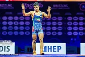 نقره احمد محمدنژاد جوان برای کشتی مشهد طلا بود