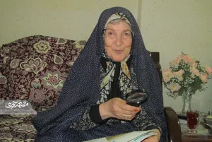 مخاطب خاص شهرآرا؛ مادربزرگ روزنامه‌خوان